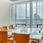 Intercityhotel 4*