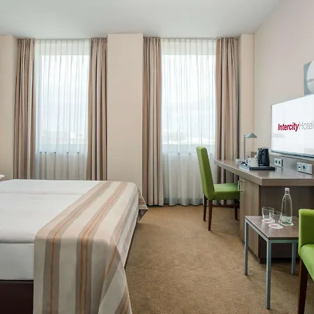 Intercityhotel Hotel 4*