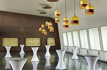 فندق إنترسيتيهوتيل 4*