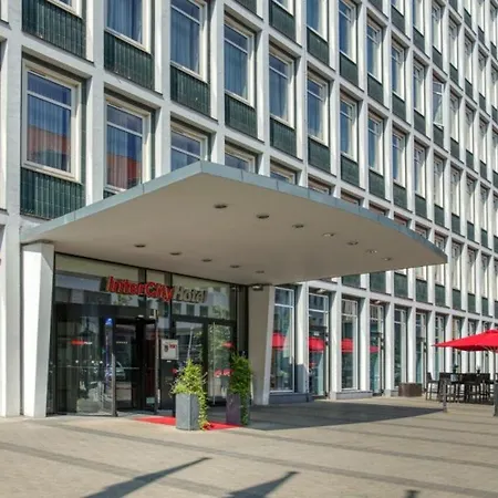 Intercityhotel Otel 4*