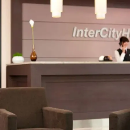 Intercityhotel 4*
