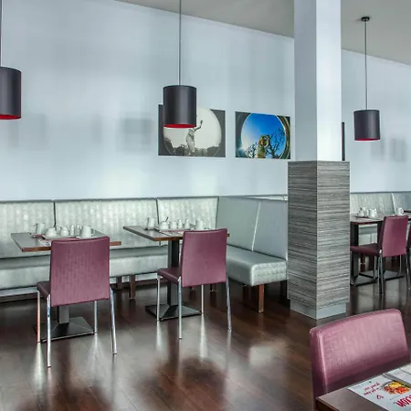 Intercityhotel Otel