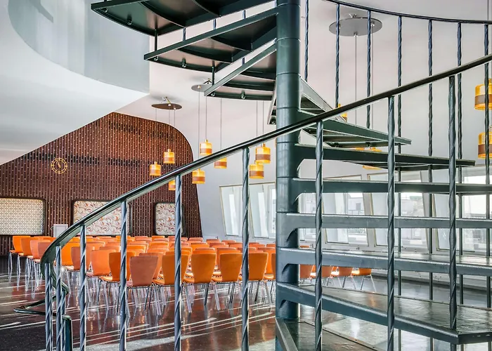 Отель Intercityhotel