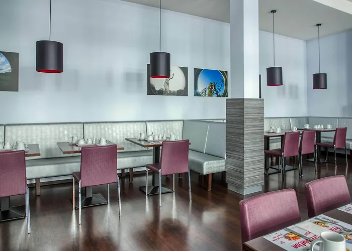 Intercityhotel Отель